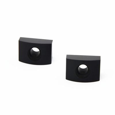 ধূসর কালো ISO14001 ইনডেক্সযোগ্য কার্বাইড সন্নিবেশ 92.5 HRA উচ্চ পরিধান প্রতিরোধী